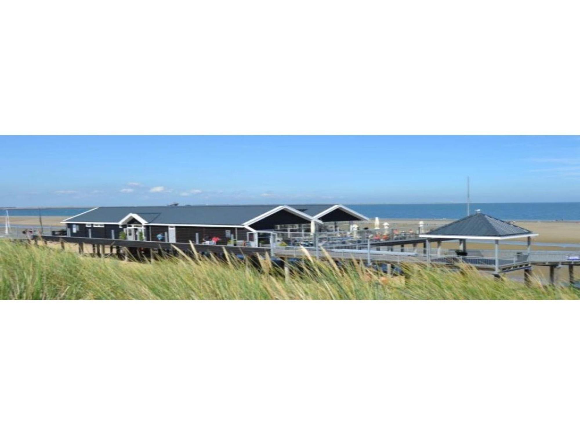 Design Apartment In Zeeland With Its Own Wellness Colijnsplaat Bagian luar foto