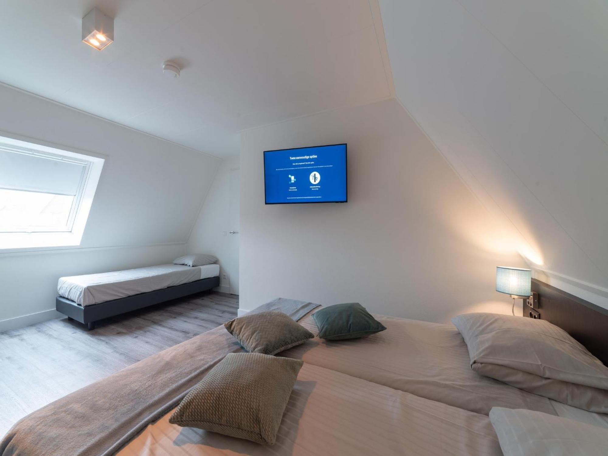 Design Apartment In Zeeland With Its Own Wellness Colijnsplaat Bagian luar foto
